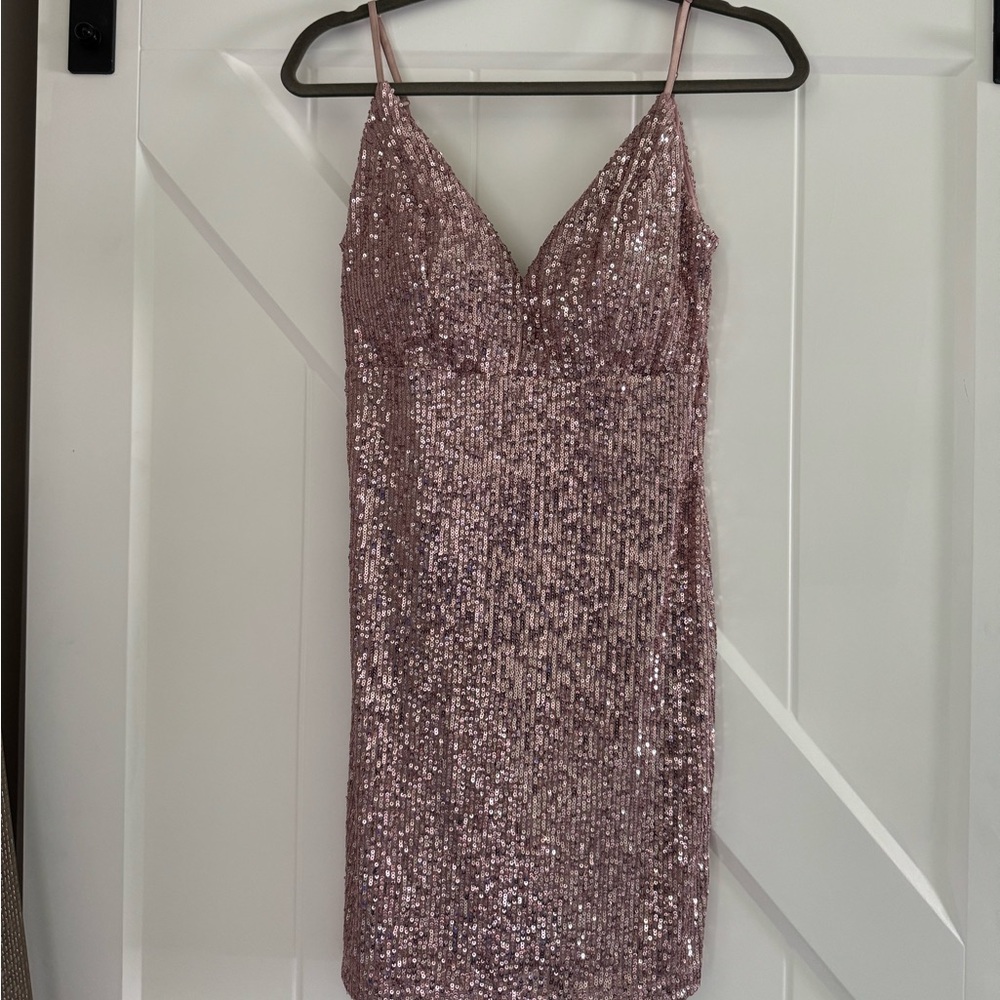 Pink sparkly homecoming mini dress